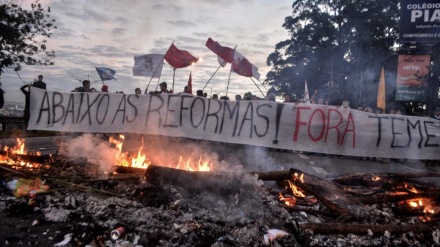 Brasil: Protestos e bloqueios de via marcam dia de greve pelo país