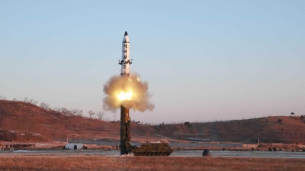 Coreia do Norte lança novo míssil para águas japonesas