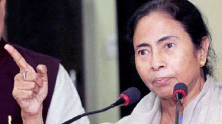 ভারতে কমল রান্নার গ্যাসের দাম, কটাক্ষ করলেন মমতা বন্দ্যোপাধ্যায় 