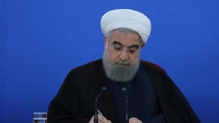 Ruhani’den Macaristan’ın Milli Günü’nü kutlama mesajı