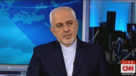 Zarif para a CNN: os EUA estão violando JCPOA