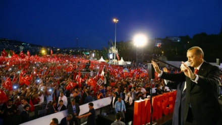 Erdogan premton kthimin e dënimit me vdekje