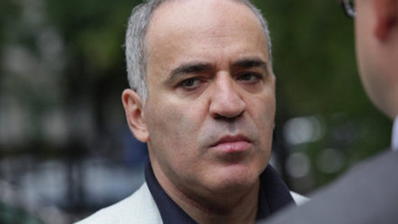 Kasparov se vraća na šahovsku scenu