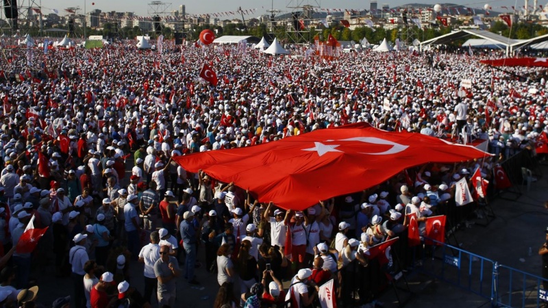 تظاهرات گسترده مخالفان اردوغان در استانبول 