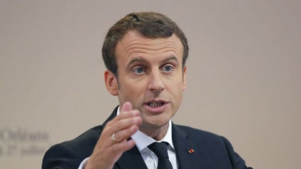 Francia, Macron annuncia abolizione della tassa sulla casa