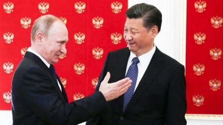 Cina-Russia: Putin si congratula per rielezione Xi Jinping