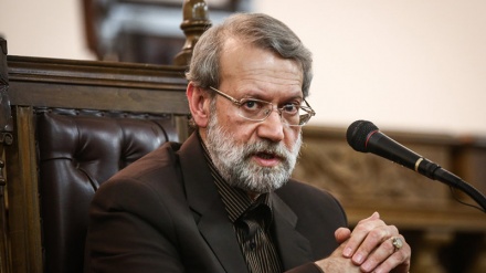 Larijani: altos potenciais para o Irã, Gana para impulsionar os laços