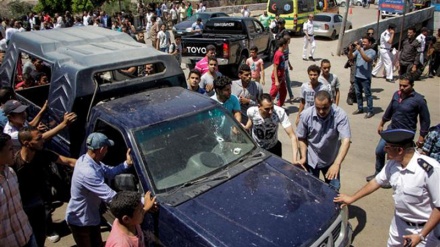 Attacker kills 2 Ukrainian tourists in Egypt resort town