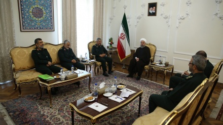 イラン大統領が、イランの全軍の応戦力の増強を強調