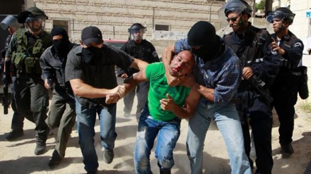 Përleshje të ashpra mes palestinezëve dhe forcave ushtarake sioniste në Bregun Perëndimor