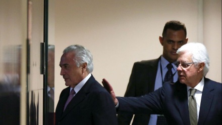 ONG: Temer mantém pouco mais de um Maracanã de comissionados