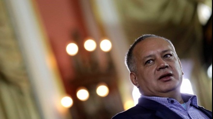Venezuela: O vice-presidente diz que 'terroristas' atacaram posto militar