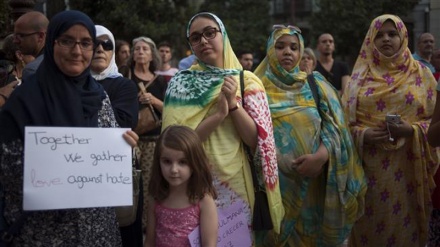 Mob attacks hijab-wearing woman in Spain in ‘Islamophobic’ assault 
