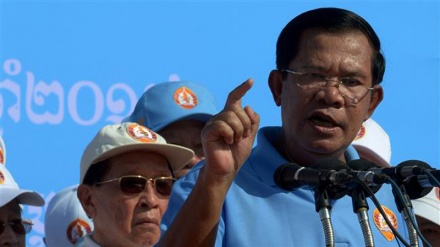 Cambodia PM crticizes US, EU, NGOs, English daily