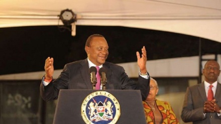 Uhuru Kenyatta atangazwa rasmi mshindi wa uchaguzi wa rais Kenya uliosusiwa na mpinzani wake
