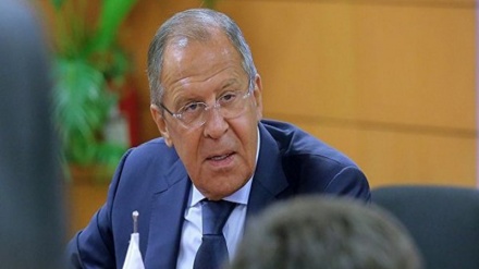 Lavrov, ABD'nin İran yaptırımlarını sorumsuzca niteledi