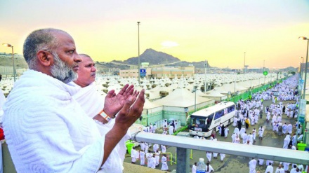 Milhões de peregrinos muçulmanos realizaram rituais de Hajj anuais na Arábia Saudita 