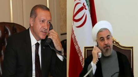 Iranischer und türkischer Präsident beraten über regionale Fragen