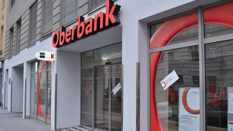امضا قرارداد تامین مالی یک میلیارد یورویی بانک های ایران با «اوبر بانک» اتریش 