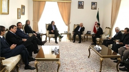 Iran, Chile calls for improvement of ties 