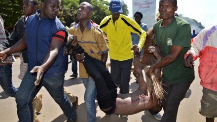 Kenya, violenti scontri tra gruppi kikuyu e luo a Nairobi