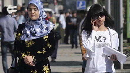 فیلمی درباره جلوگیری از حجاب اسلامی در تاجیکستان+ویدیویی