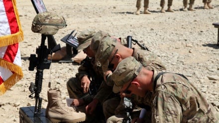 アメリカ軍兵士の間で、麻薬とアルコールの乱用が確認