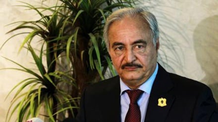 Libia, generale Haftar in visita domani a Parigi