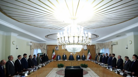 Ceremonia e betimit të ministrave të qeverisë së 12-të iraniane