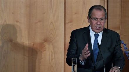 Lavrov: la Russia è preoccupata per le azioni Nato nell'Europa atlantica