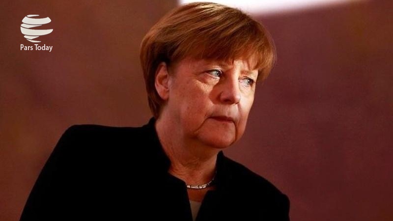 Merkel: Türkiye İle İlişkilerimizi Gözden Geçireceğiz

