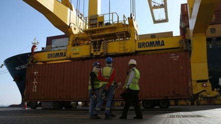 Qatar to officially launch blockade-busting port