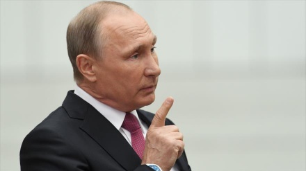 Putin: limitare contatti fra rappresentanti parlamenti internazionali va contro diritto sovrano di ogni paese