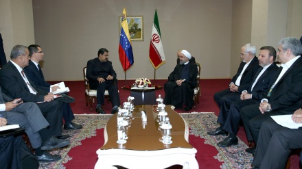 Rouhani exorta os venezuelanos a se unirem contra os EUA