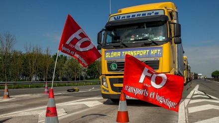 Özgürlük Konvoyu Fransa'ın başkenti yolunda