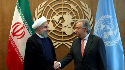 Presidente Rouhani  em reunião com o Secretário-Geral da ONU