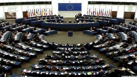 Myanmar, Parlemento UE chiede la fine delle violenze contro Rohingya