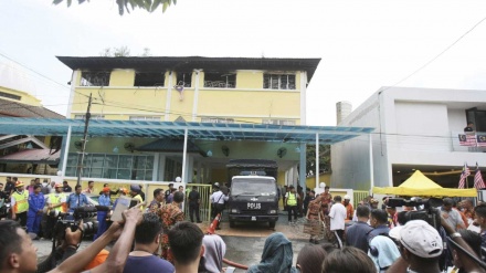 Incêndio em escola religiosa na Malásia deixa 25 mortos