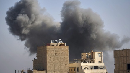 Sepultura em massa para os mártires desenterrados em Deir Ezzor