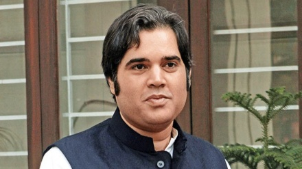 किसानों को बिचौलियों से अनाज बेचने के लिए मजबूर किया जा रहा हैः वरुण गांधी 