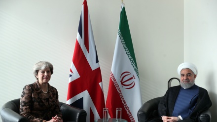 Presidente em uma reunião com o primeiro-ministro britânico