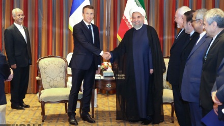 フランス大統領、「適切な時期にイランを訪問する。アメリカには賛成しない」