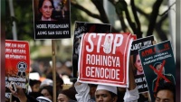 Aksi Demo Dukung Muslim Rohingya
