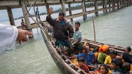 Bangladesh targets refugee boat operators as Rohingya crisis deepens 