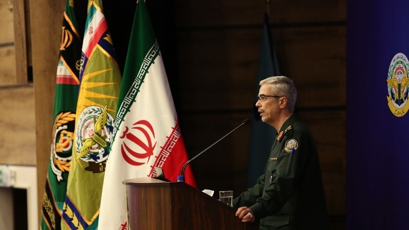  سرلشکر باقری: اخطار به هواپیمای متجاوز، کوچکترین هشدار ایران است 