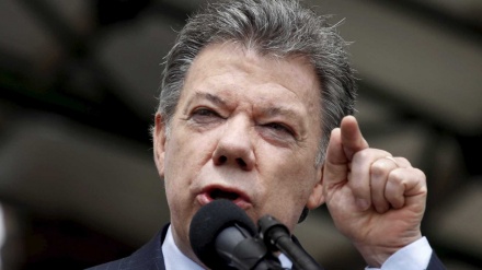 Colômbia diz que ninguém deve ameaçá-la no combate a narcotráfico