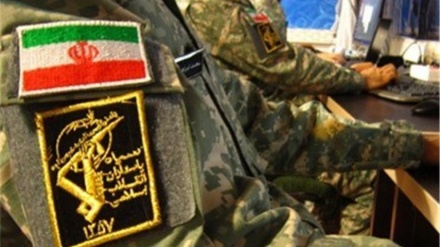 Forças iranianas de segurança desmantelaram um grupo de terroristas na fronteira do Iraque, matando 11 terroristas