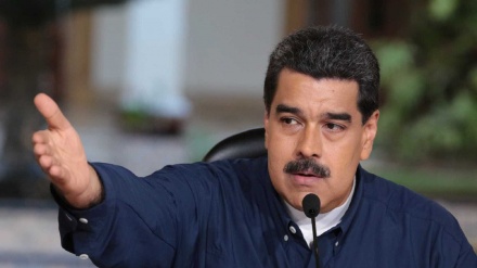 Maduro inicia visita à Argélia para falar de petróleo e estreitar laços