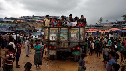 Bangladesh insta ONU a agir contra a violência na Birmânia