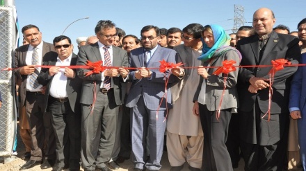 بهره برداری از نخستین و بزرگترین نیروگاه برق بادی- خورشیدی در ولایت هرات